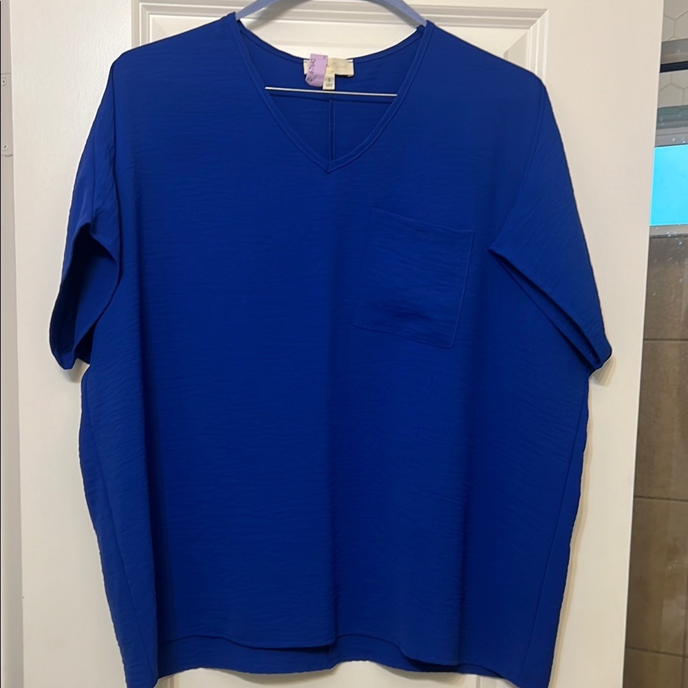 V-Neck Blue T-Shirt with Pocket